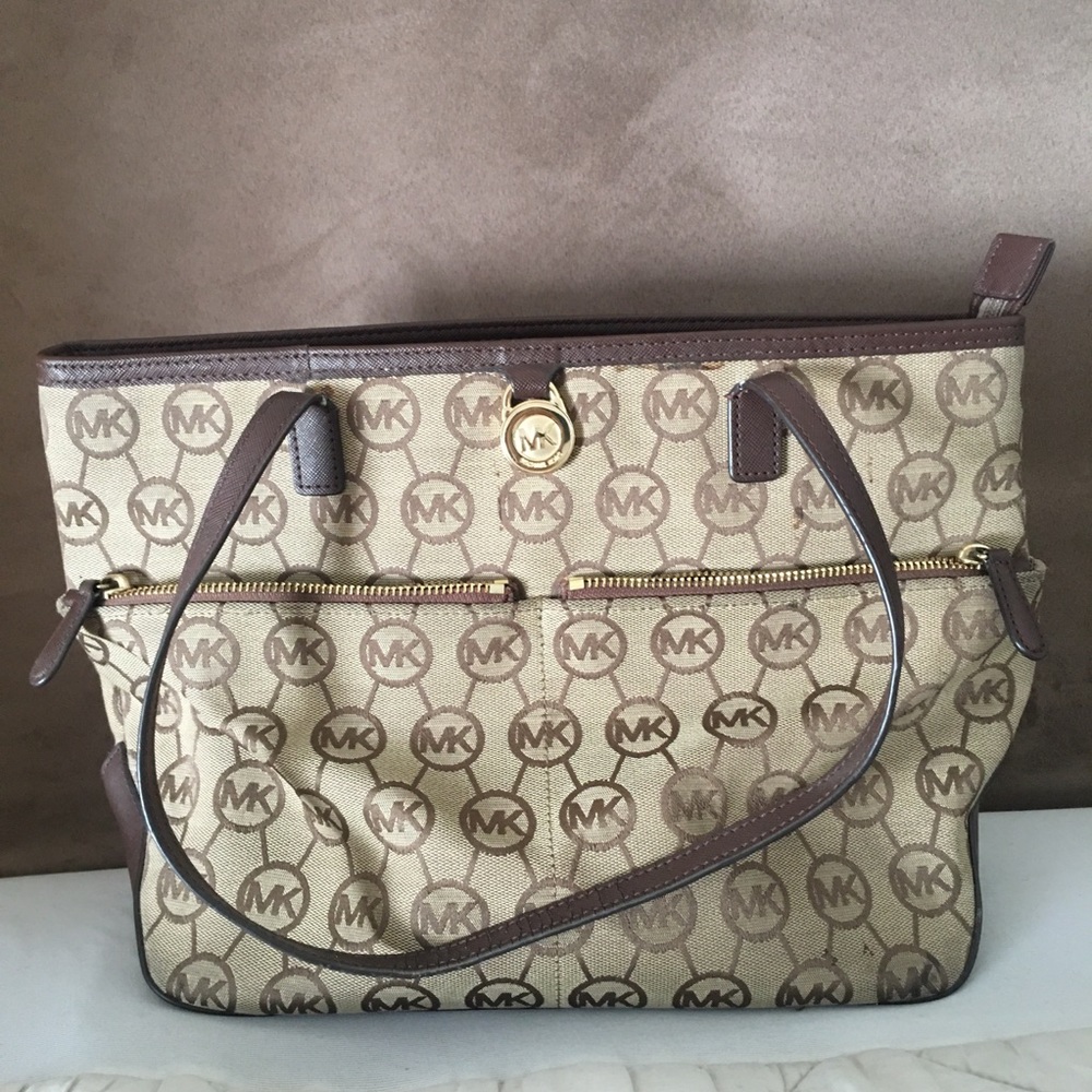 Michael Kors kempton medium pocket tote purse